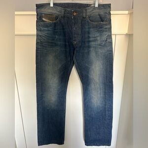 Vintage Diesel made in Italy leather patch straight leg jean